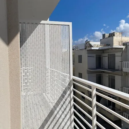 φρίνη *