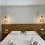 Hotel Frini